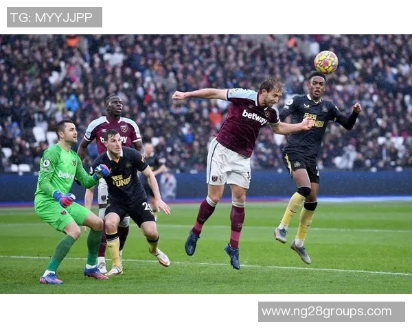 西汉姆联本赛季英超表现低迷仅领先25分钟却成功摆脱垫底困境 西汉姆联本赛季英超表现低迷仅领先25分钟却成功摆脱垫底困境