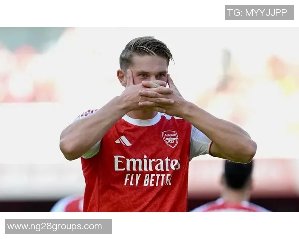 阿尔特塔之子加布里埃尔在阿森纳U17展现锋线才华年仅16岁踢右边锋 阿尔特塔之子加布里埃尔在阿森纳U17展现锋线才华年仅16岁踢右边锋