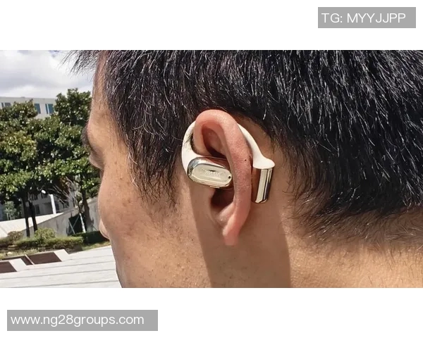 全屏沉浸体验,耳机加持,感受铁人客场的激情与震撼力量 全屏沉浸体验,耳机加持,感受铁人客场的激情与震撼力量