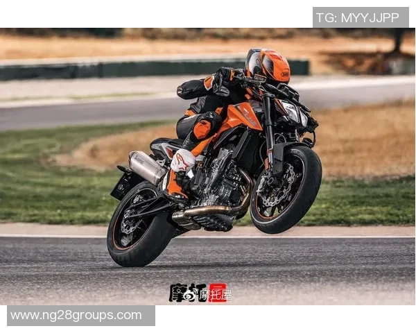 库尼亚周薪18万却因大G挡风玻璃裂缝考虑换车的背后故事 库尼亚周薪18万却因大G挡风玻璃裂缝考虑换车的背后故事