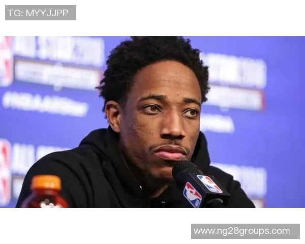 德罗赞幽默回应洛瑞言论称其分析水平堪忧 德罗赞幽默回应洛瑞言论称其分析水平堪忧