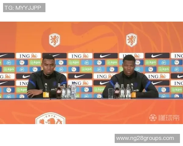 邓弗里斯谈金球奖排名称其是对整赛季表现的认可而非唯一标准 邓弗里斯谈金球奖排名称其是对整赛季表现的认可而非唯一标准