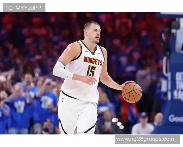 媒体人称库里背靠背对决约基奇和杨瀚森展现惊人实力令人畏惧 媒体人称库里背靠背对决约基奇和杨瀚森展现惊人实力令人畏惧