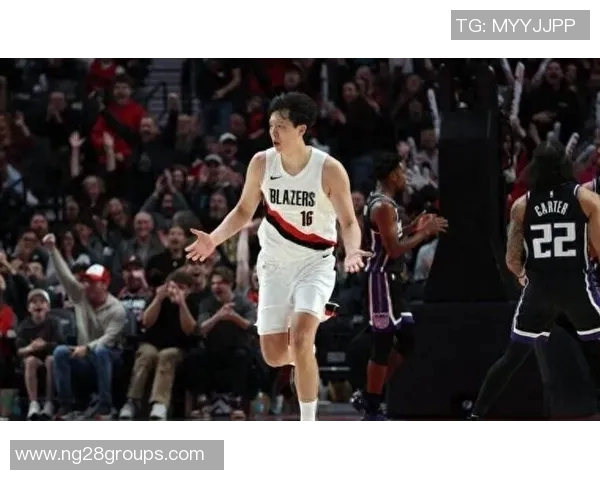 杨瀚森替补席流泪引发热议网友称其有羞耻心是球员的优良品质 杨瀚森替补席流泪引发热议网友称其有羞耻心是球员的优良品质